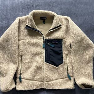 Patagonia zip up fleece